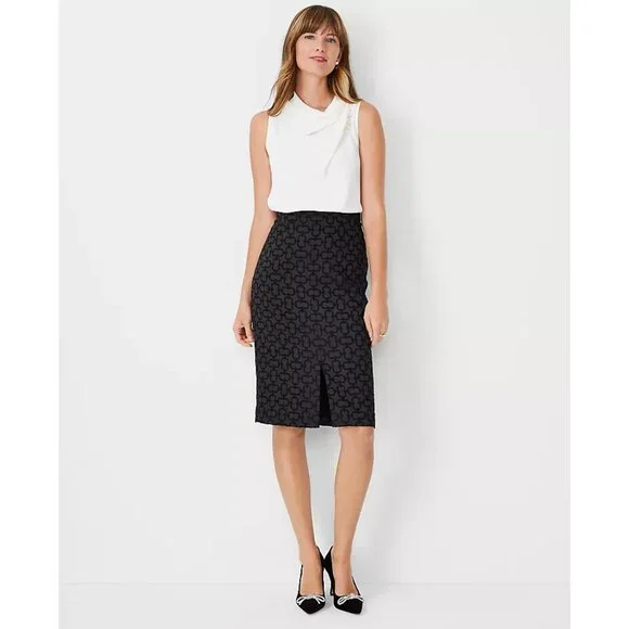 NWT Ann Taylor Womens Size 12 Black Link Jacquard Front Slit Pencil Skirt NEW - Picture 3 of 3